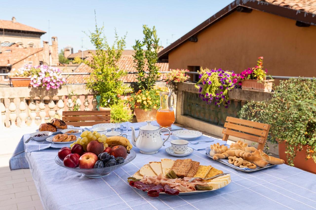 Bed and Breakfast Residenza Palazzo Marchesini Bologna Exterior foto